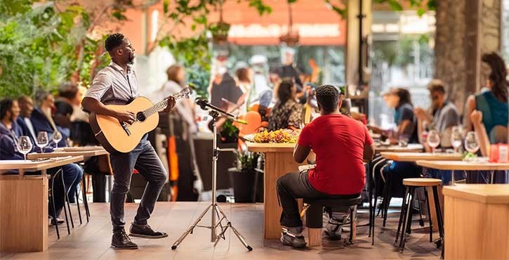 Live Music Brunch