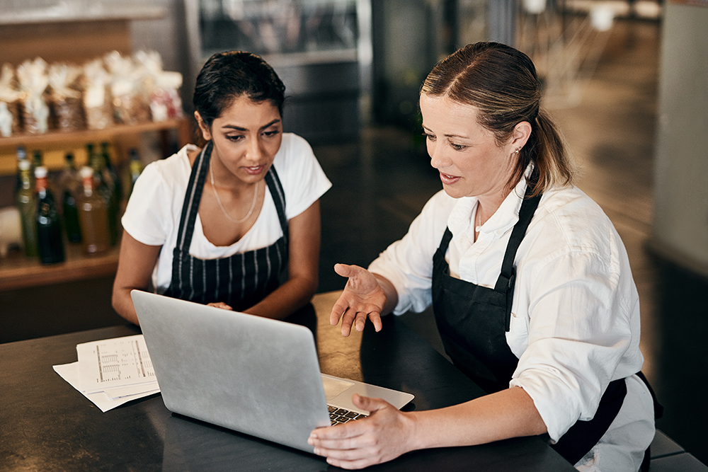 State of the Plate 2025 presents restaurant trends, cost pressures, and opportunity insights from Popmenu.