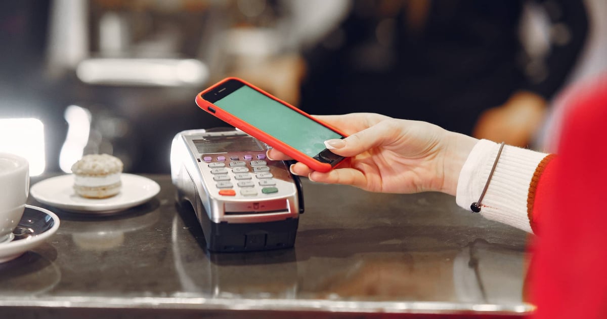 How technology can help with the restaurant labor shortage | Popmenu Blog